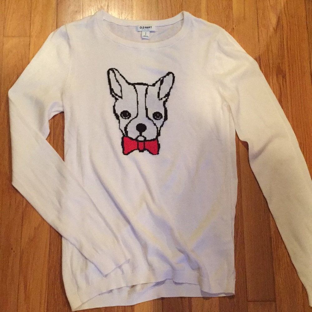 Pullover sweater